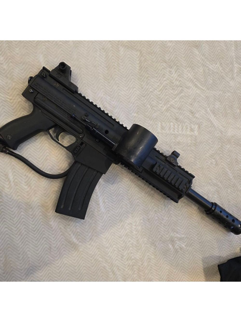 Tippmann X7 Paintball Marker - Picture 9 of 11